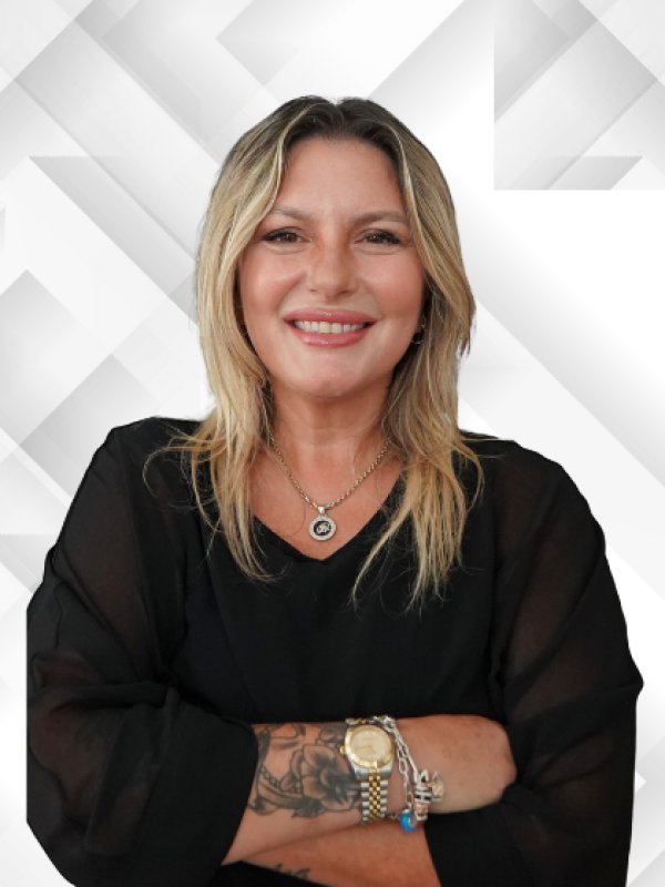 Zeynep (Zoe) — Alpha Vera International